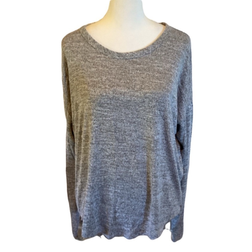 Rag & Bone long sleeve sweater. Gray. Size M. Crew neck.